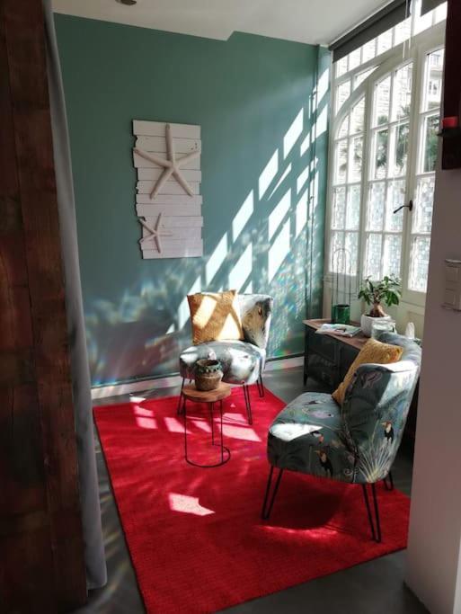 Ferienhaus : Loft De 175 M² - A 150 M De La *